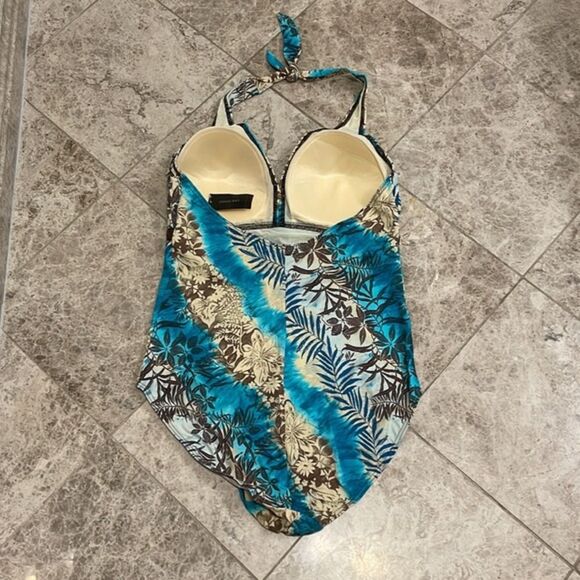 Lane Bryant Venezia Sport One Piece Tropical Swim One Piece Halter NWT - Picture 8 of 12
